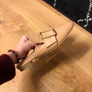 Backless loafer